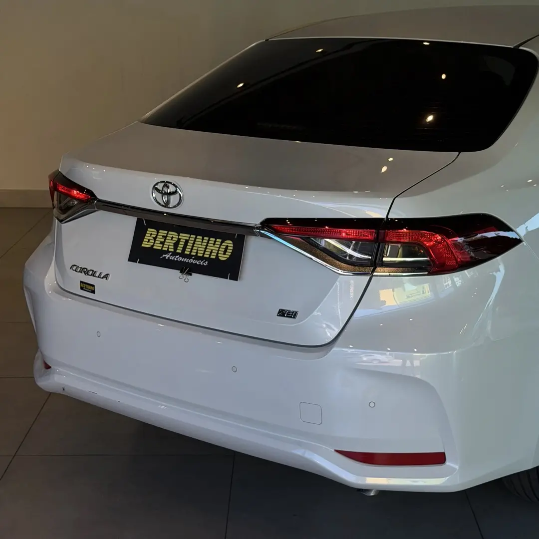 TOYOTA Corolla - Foto