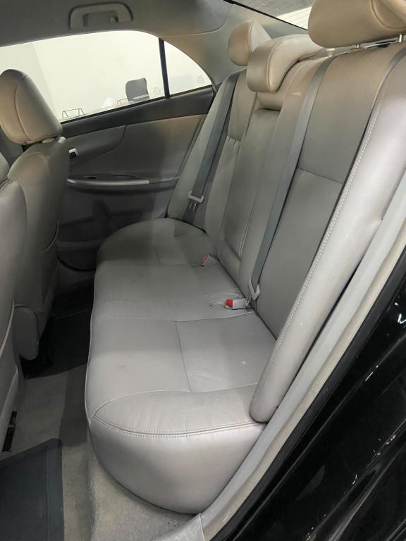 TOYOTA Corolla - Foto