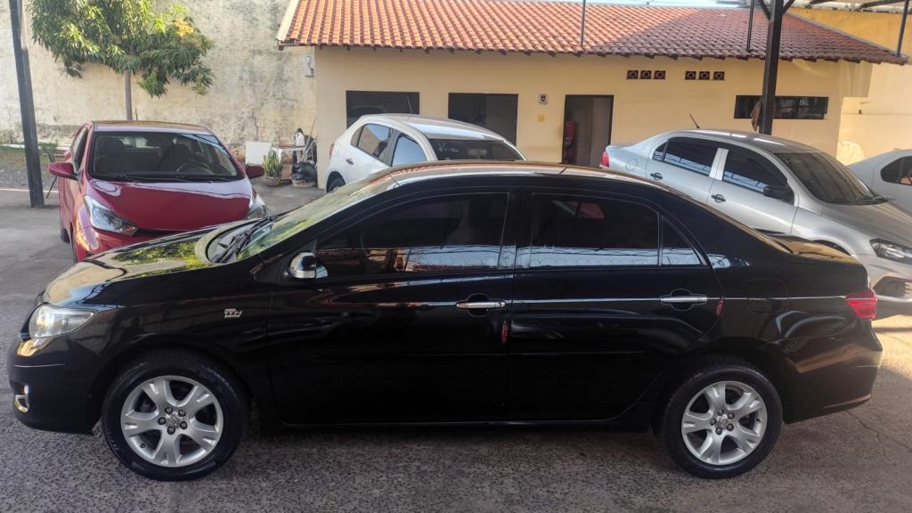 TOYOTA Corolla - Foto