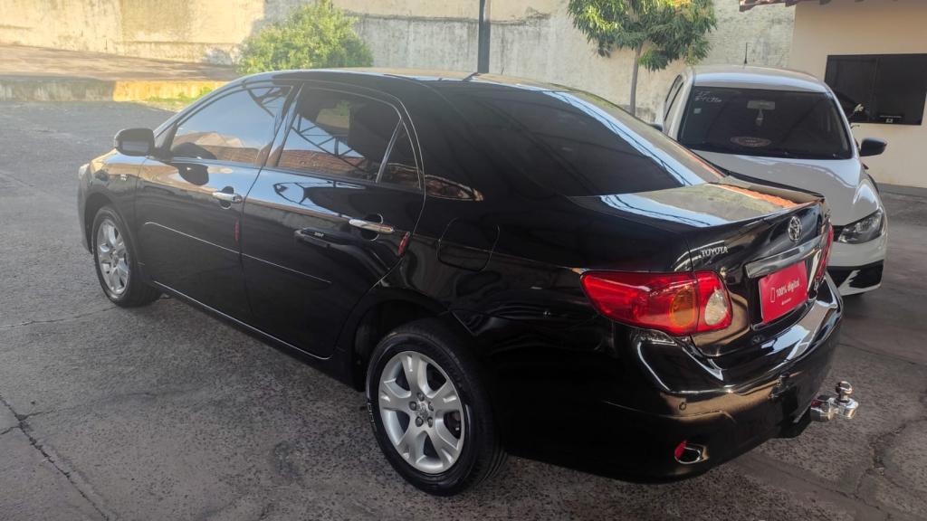 TOYOTA Corolla - Foto