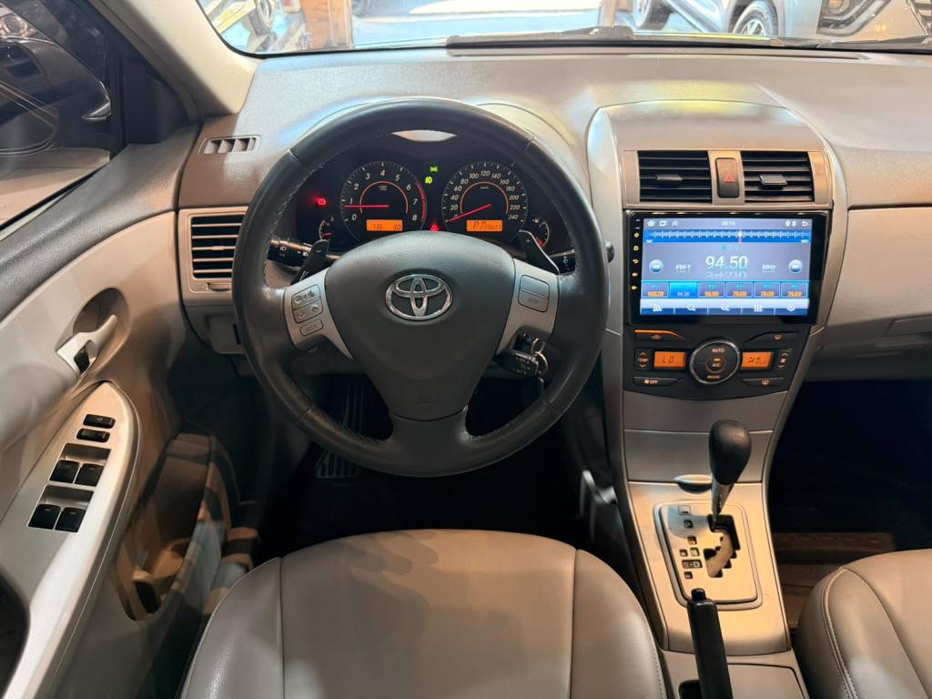 TOYOTA Corolla - Foto
