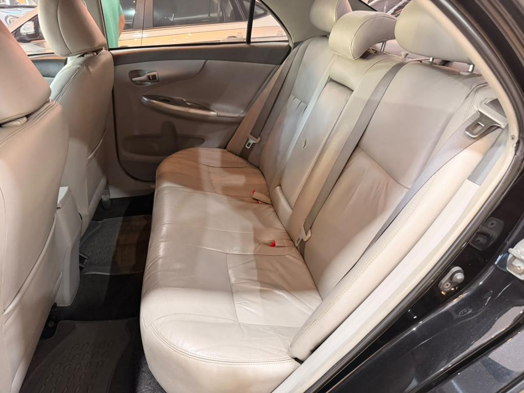 TOYOTA Corolla - Foto