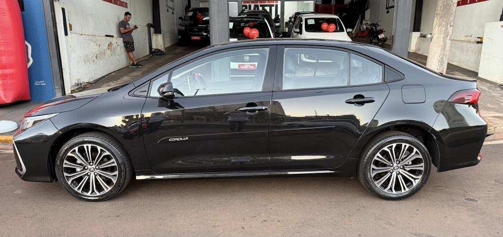 TOYOTA Corolla - Foto