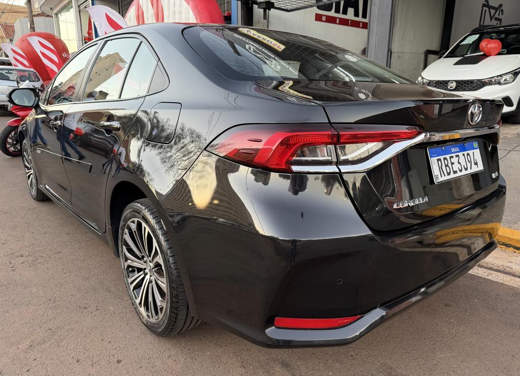TOYOTA Corolla - Foto