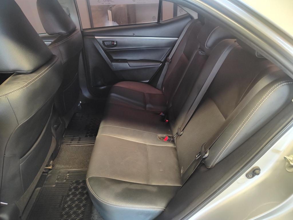 TOYOTA Corolla - Foto