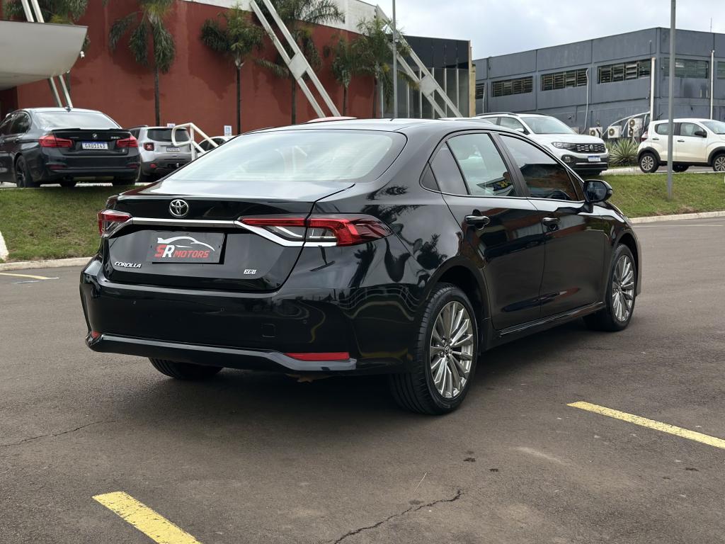 TOYOTA Corolla - Foto