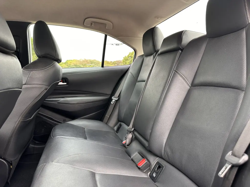TOYOTA Corolla - Foto