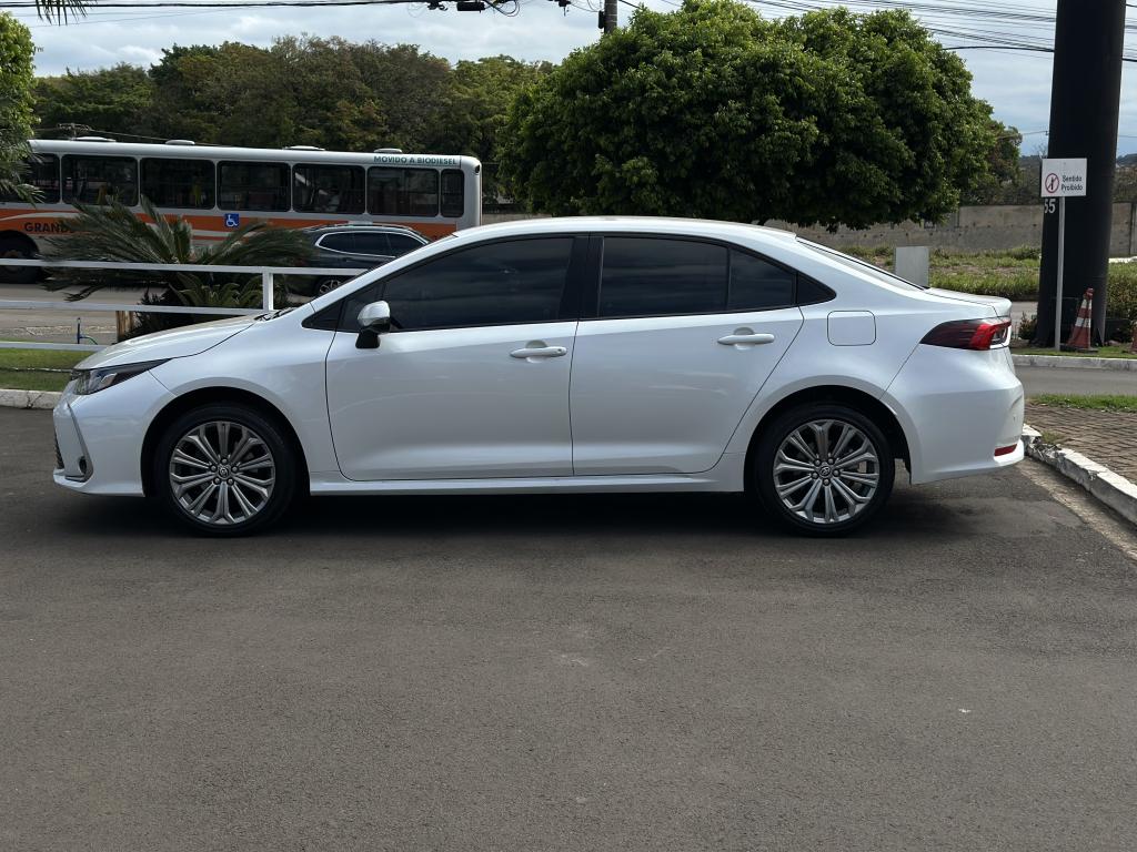 TOYOTA Corolla - Foto