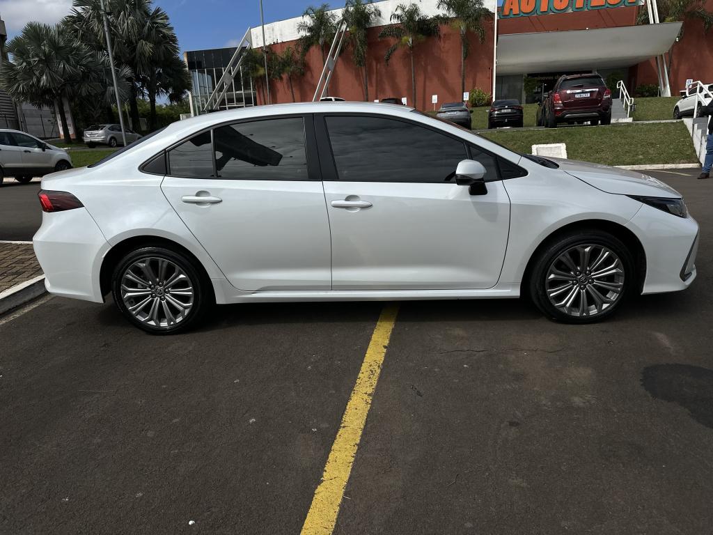 TOYOTA Corolla - Foto