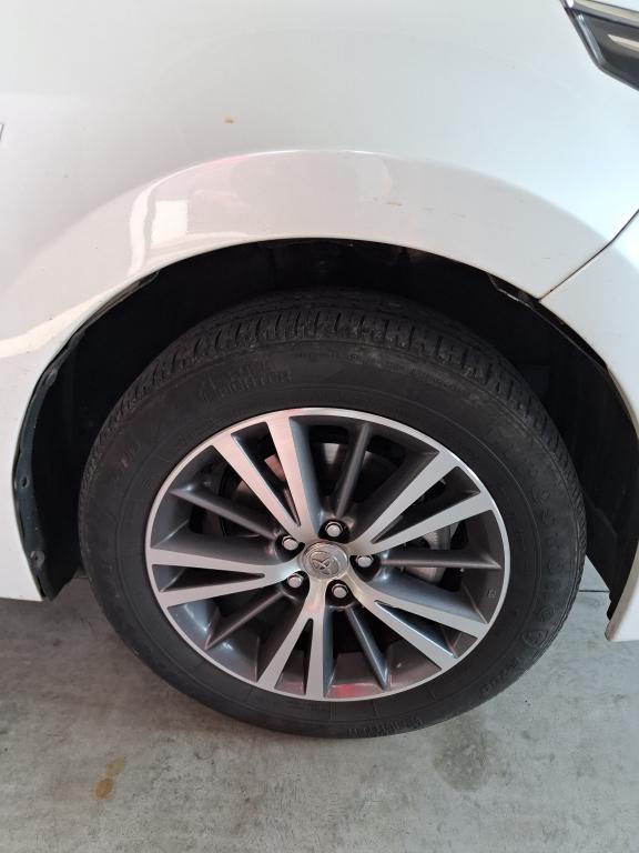 TOYOTA Corolla - Foto