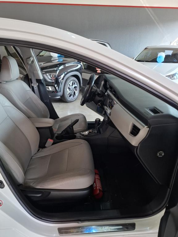 TOYOTA Corolla - Foto