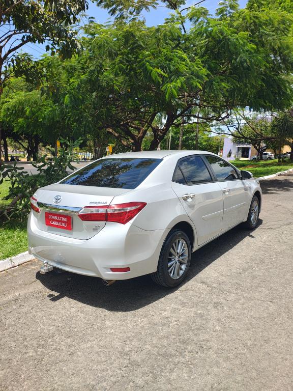 TOYOTA Corolla - Foto