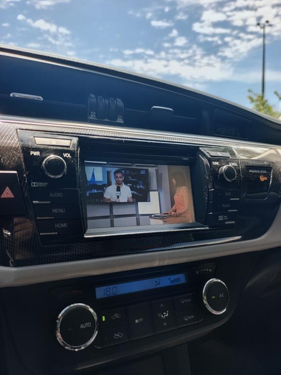 TOYOTA Corolla - Foto