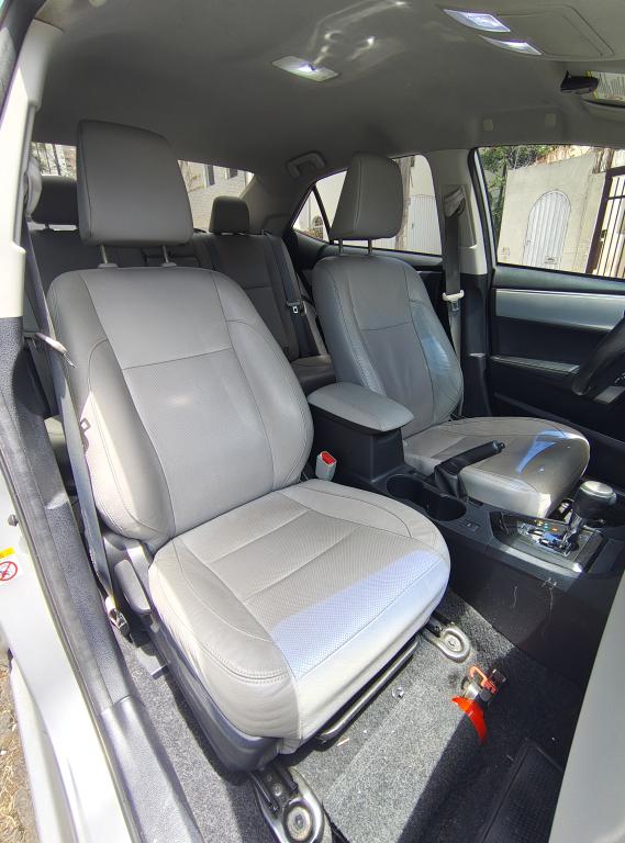 TOYOTA Corolla - Foto