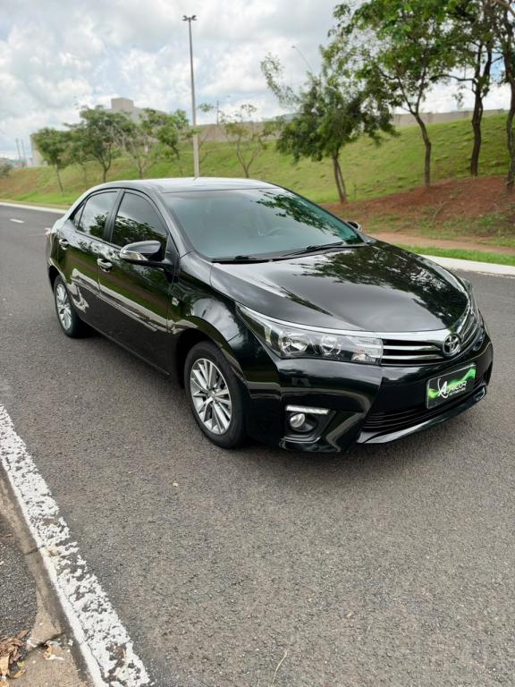 TOYOTA Corolla - Foto