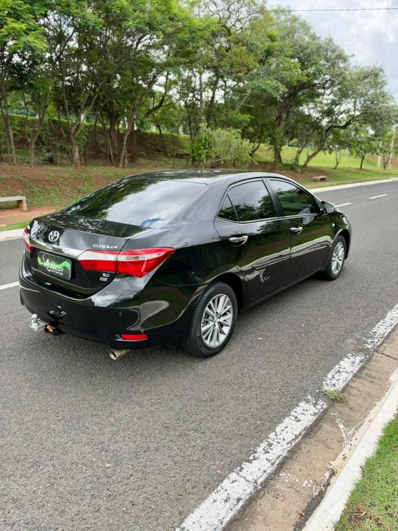 TOYOTA Corolla - Foto