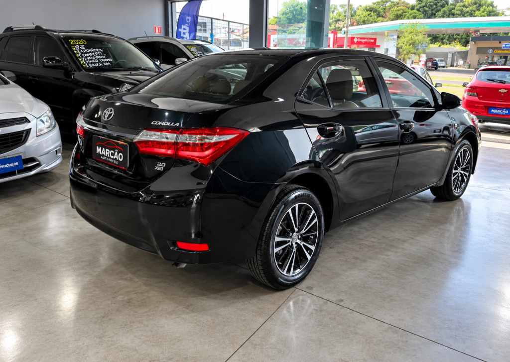 TOYOTA Corolla - Foto
