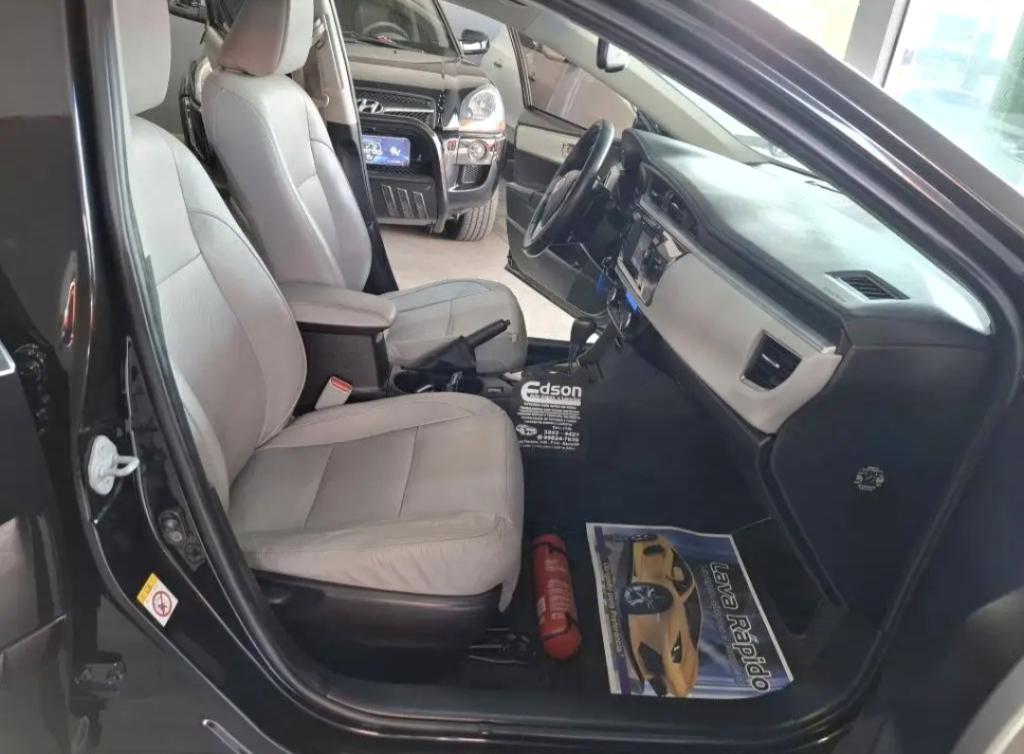 TOYOTA Corolla - Foto
