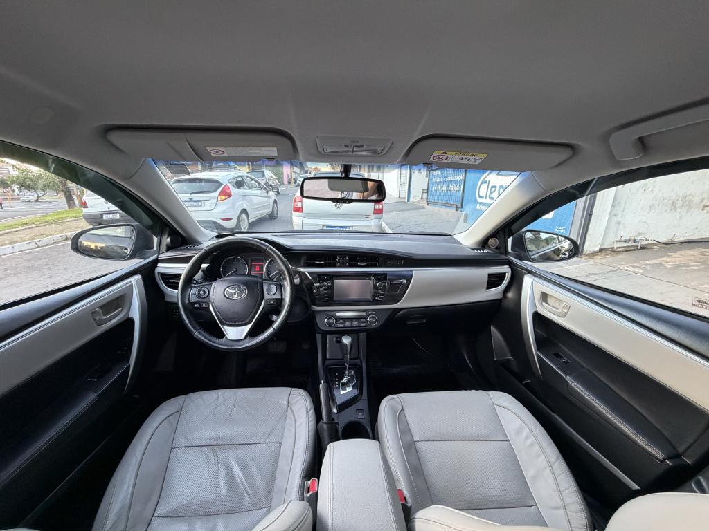 TOYOTA Corolla - Foto