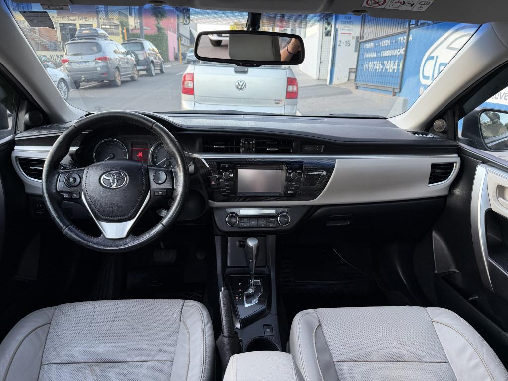 TOYOTA Corolla - Foto