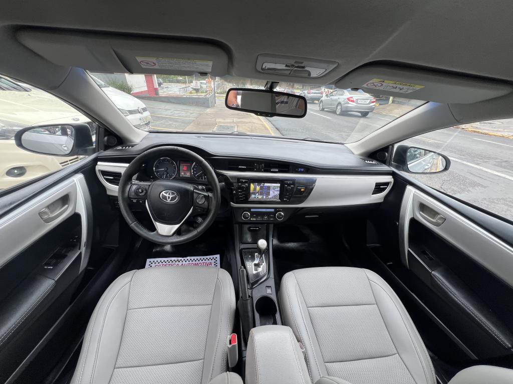 TOYOTA Corolla - Foto