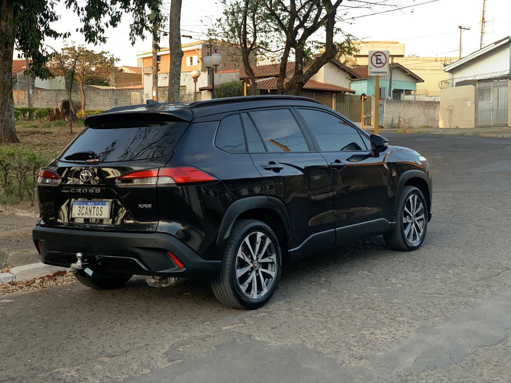TOYOTA Corolla Cross - Foto