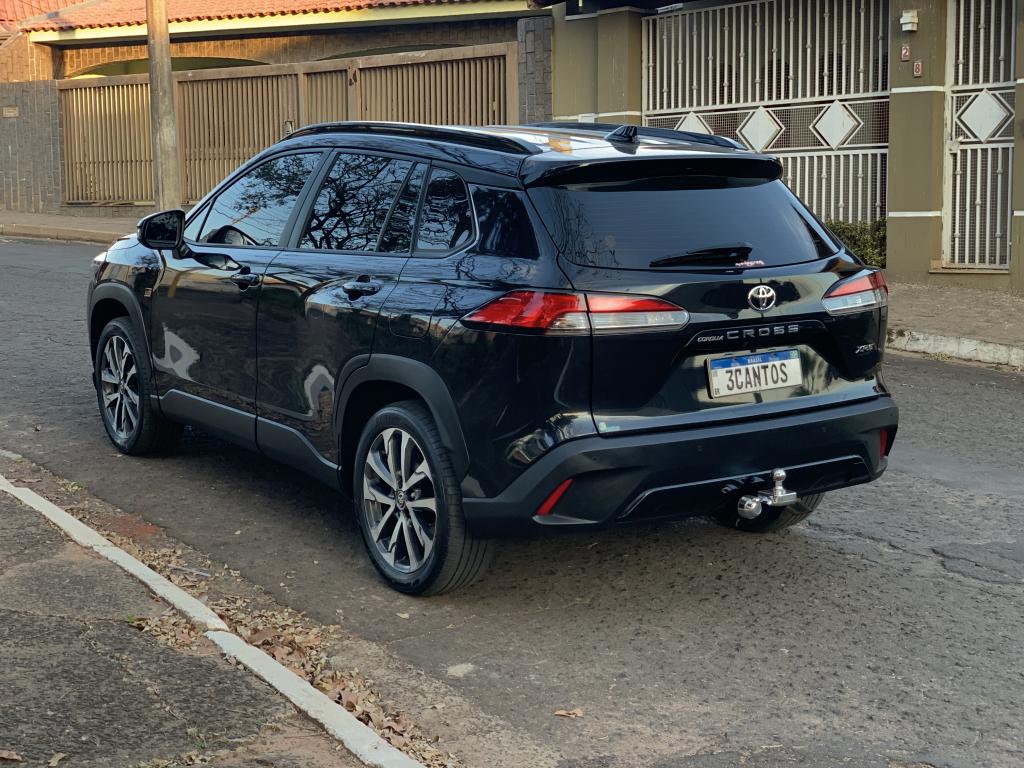 TOYOTA Corolla Cross - Foto