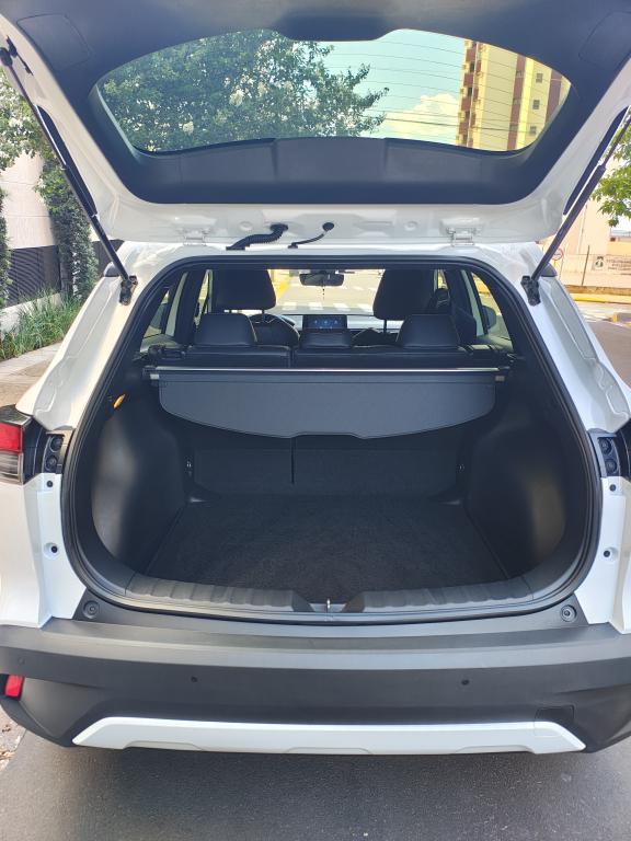 TOYOTA Corolla Cross - Foto