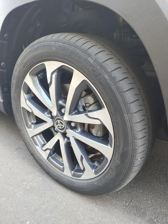 TOYOTA Corolla Cross - Foto