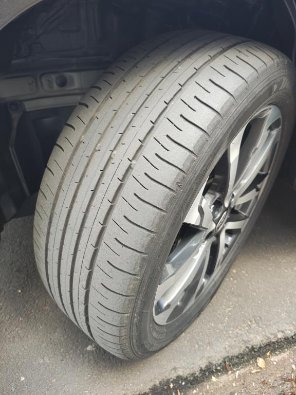 TOYOTA Corolla Cross - Foto