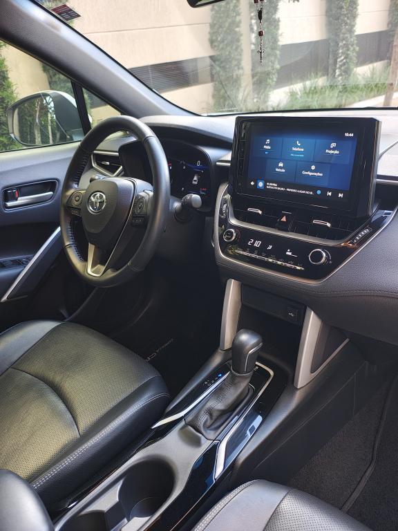 TOYOTA Corolla Cross - Foto