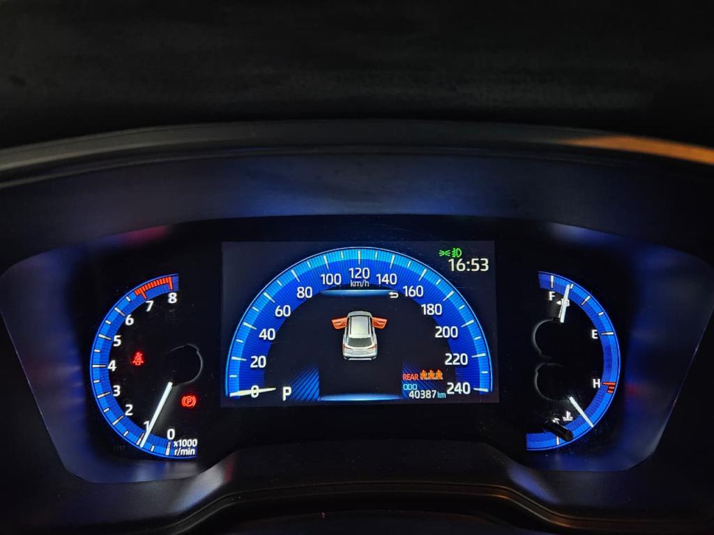 TOYOTA Corolla Cross - Foto