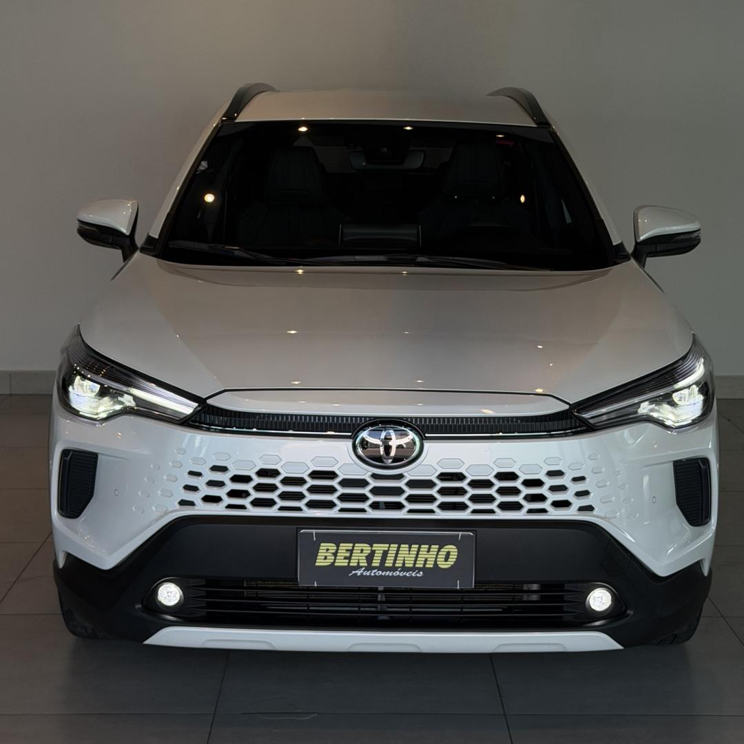 TOYOTA Corolla Cross - Foto