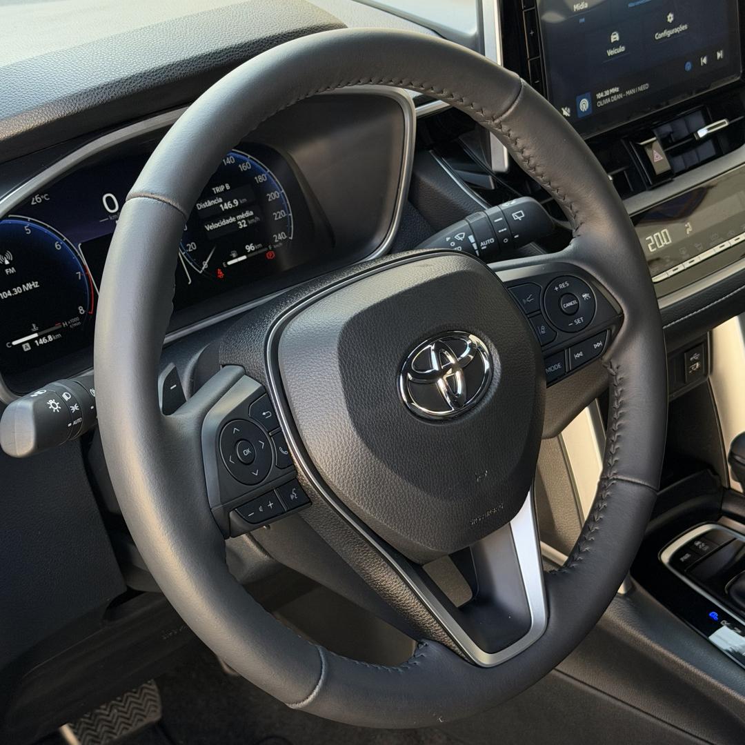 TOYOTA Corolla Cross - Foto