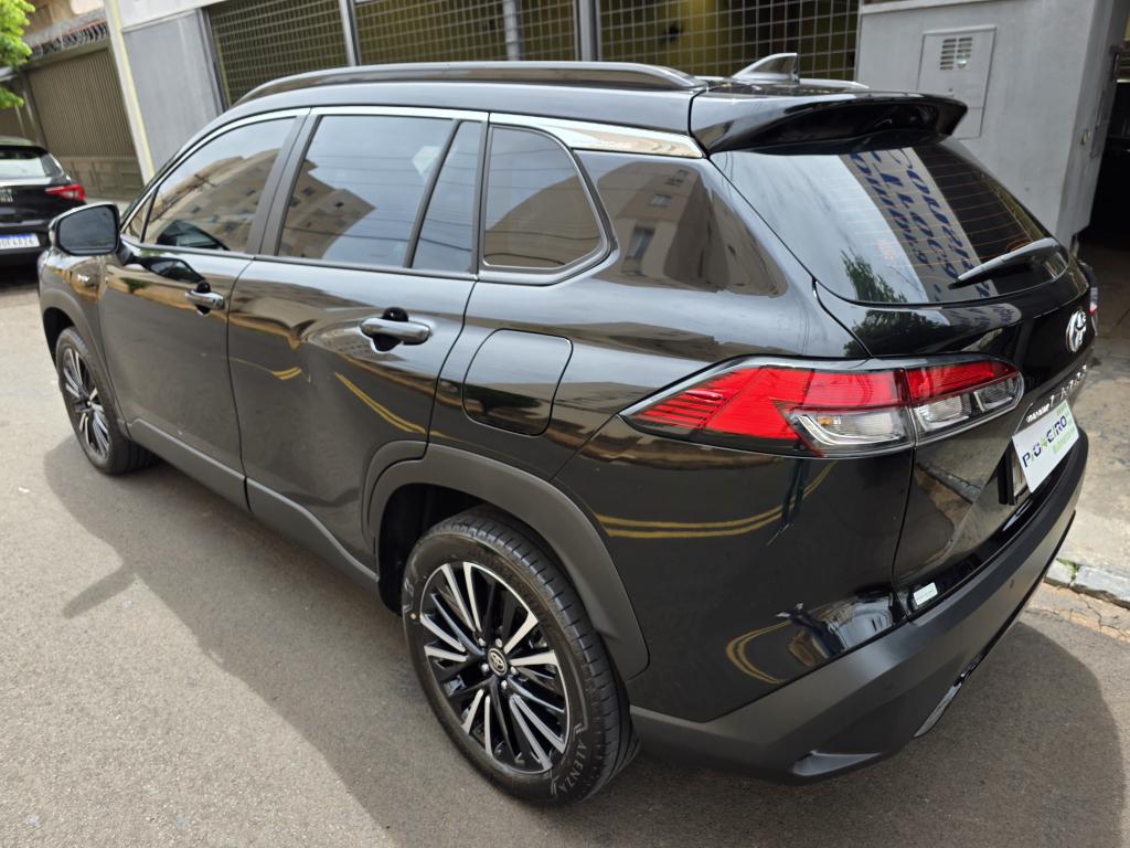 TOYOTA Corolla Cross - Foto