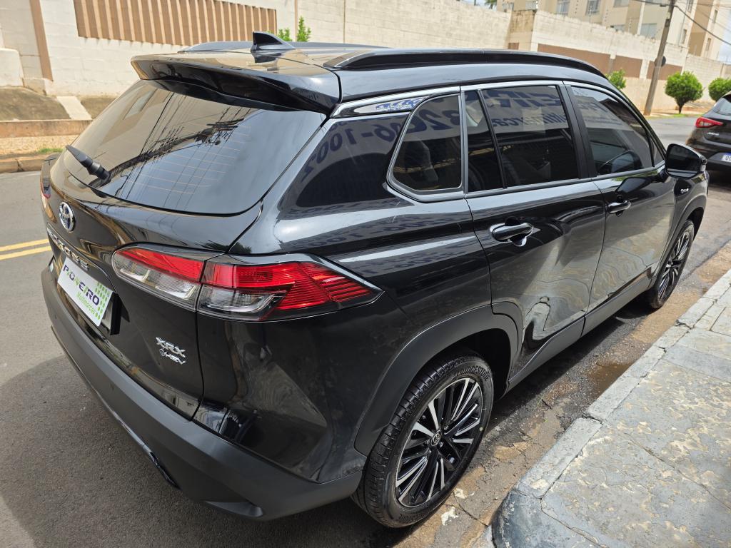 TOYOTA Corolla Cross - Foto