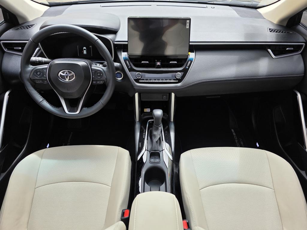 TOYOTA Corolla Cross - Foto