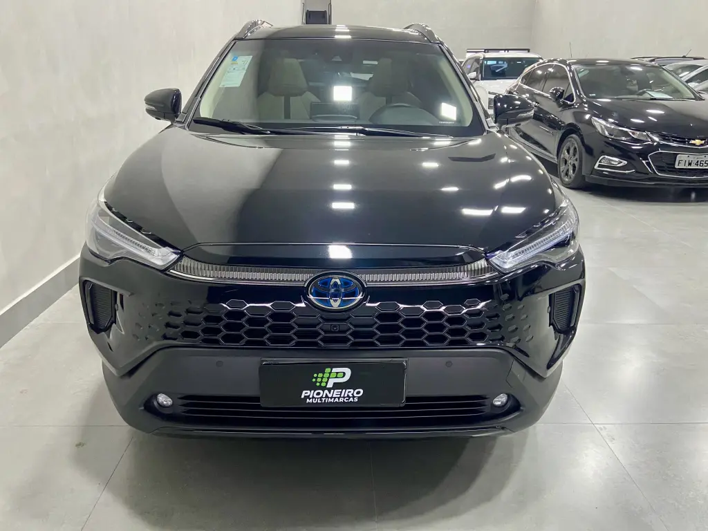 TOYOTA Corolla Cross - Foto