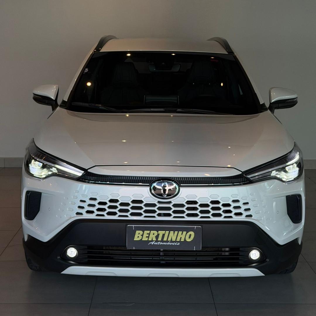 TOYOTA Corolla Cross - Foto