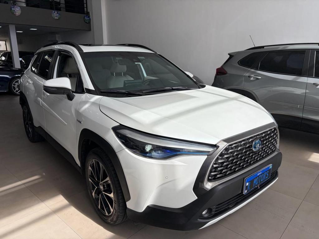 TOYOTA Corolla Cross - Foto