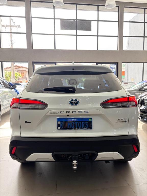 TOYOTA Corolla Cross - Foto