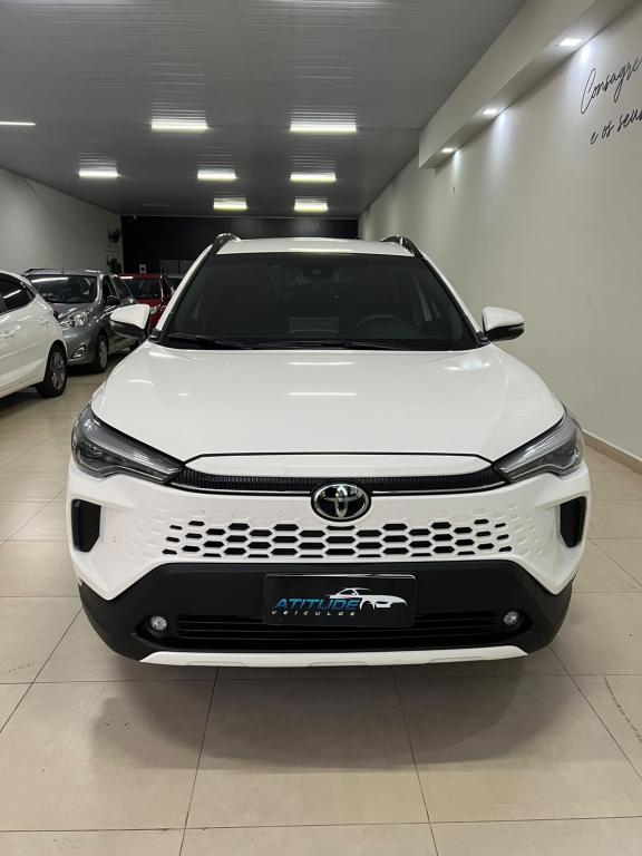 TOYOTA Corolla Cross - Foto