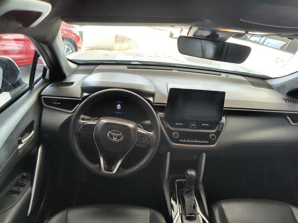 TOYOTA Corolla Cross - Foto