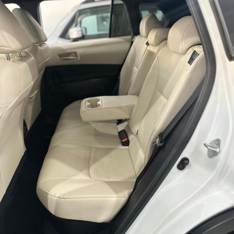 TOYOTA Corolla Cross - Foto
