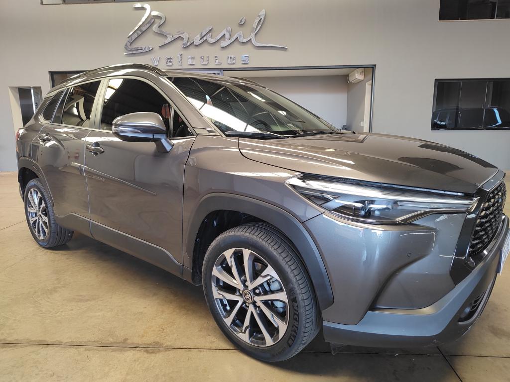 TOYOTA Corolla Cross - Foto