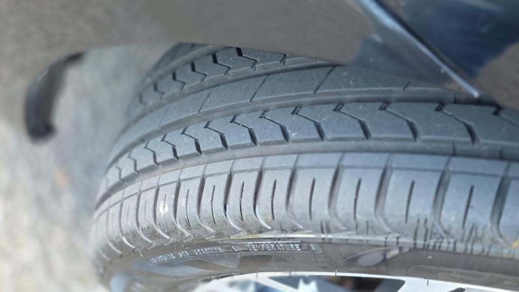 TOYOTA Etios Hatch - Foto