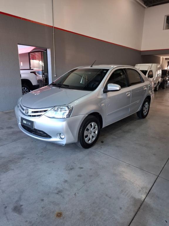 TOYOTA Etios Sedan
