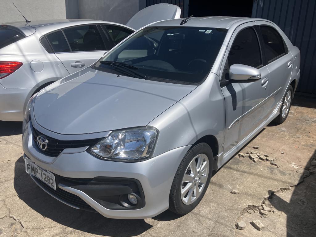 TOYOTA Etios Sedan
