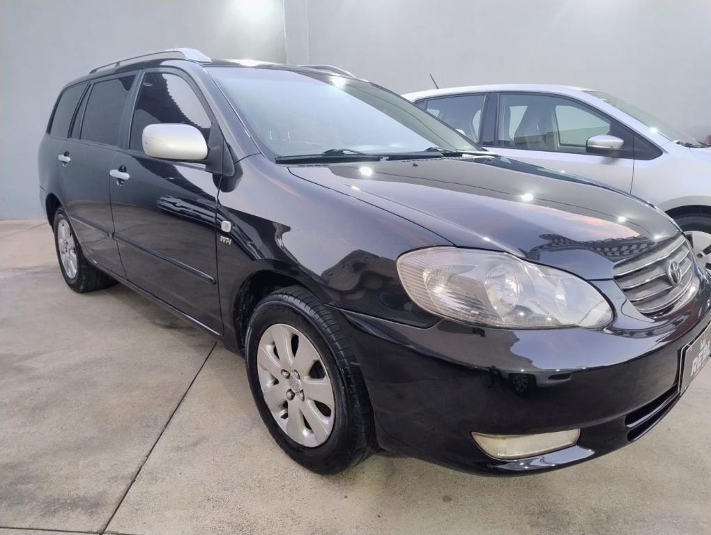 TOYOTA Fielder - Foto