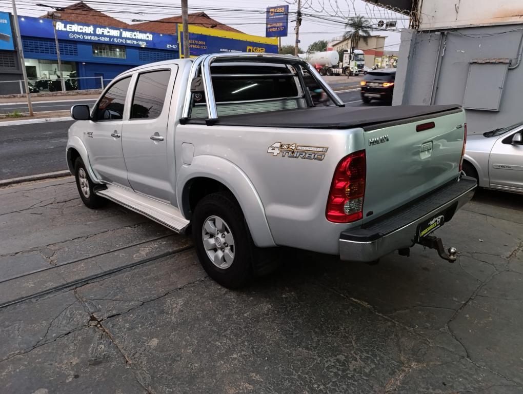 TOYOTA Hilux Caminhonete - Foto